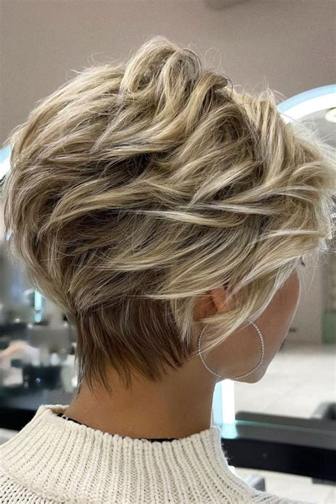 70 Short Hairstyle Ideas for a Chic Chop 